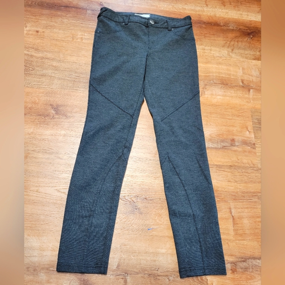 Free people size 27 stretchy skinny pants